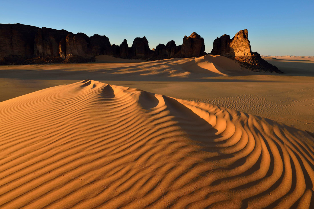 Topic is Travel Destination to Algeria