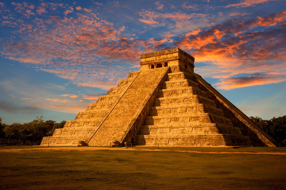 Mayan masterpiece: El Castillo (The Kukulkan Temple) of Chichen Itza, Yucatan, Mexico.