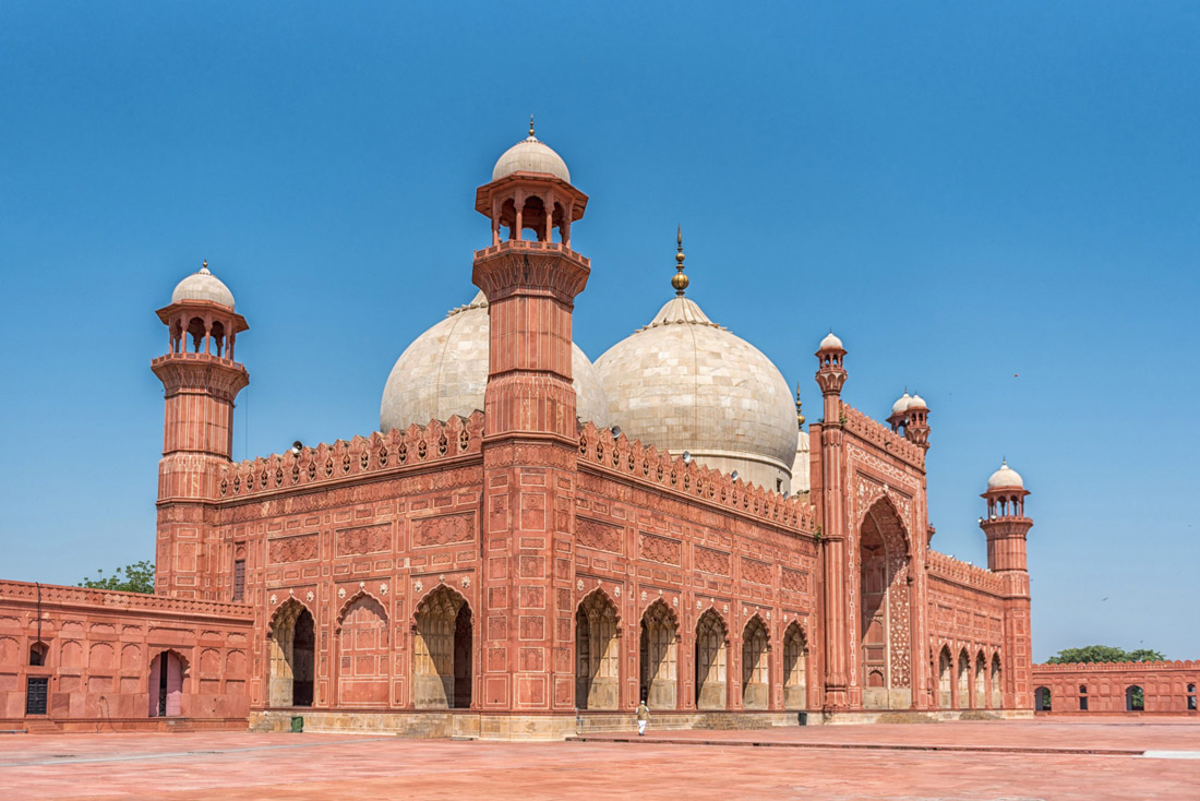 Topic is Travel Destination to Pakistan